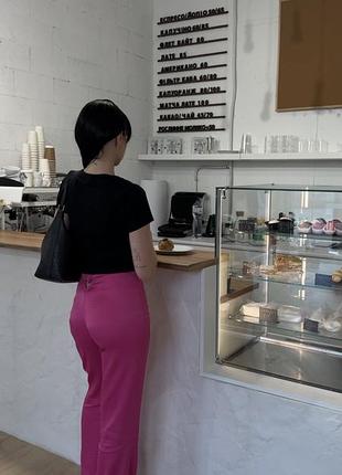 Брюки zara xs-s з сердечком ззаду
