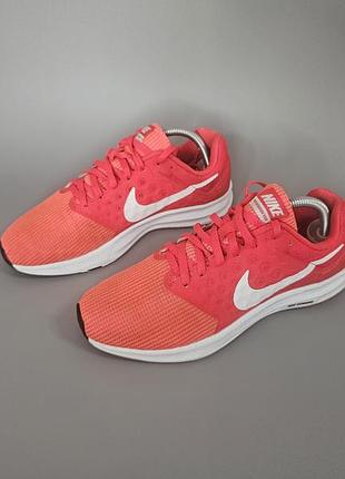 Жіночі бігові кросівки nike downshifter 7 854266-601