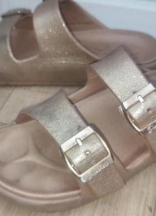 Оригинал skechers люкс шлепанцы cali gear 40.5 (26.5 см) shimmering sands хорошее состояние