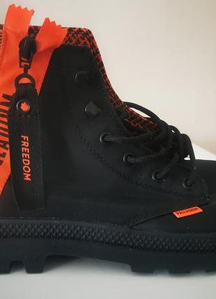 Продам чёрные полуботинки palladium l'originale depuis 1947 новые 44 размер куплено в европе в магазине convers.