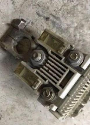 Бу плюсовая клема smart forfour w454, a4545460344