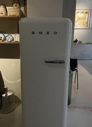 Двокамерний холодильник smeg fab 28 lp