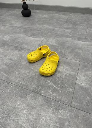 Тапочки crocs 25 (14.9 cm) 5