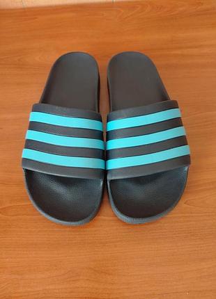 Шльопанці  adidas.