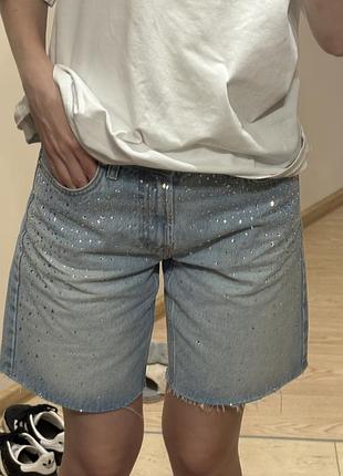 Шорти зі стразами , камінчиками від bershka