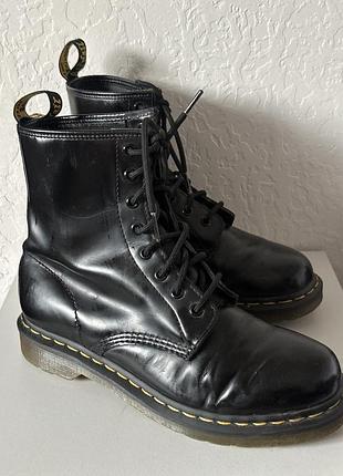 Фірмові черевики від dr. martens 40