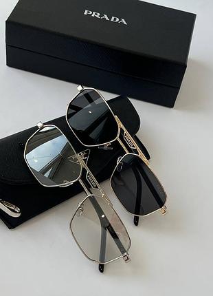 Трендові окуляри нова колекція prada