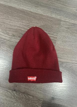 Шапка  levi’s