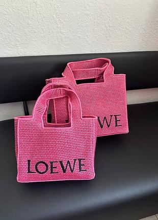 Женская сумка loewe font tote розовая