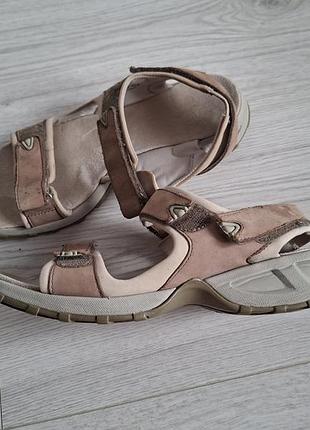 Босоніжки шкіра clarks унісекс p 38,5-39-39,5