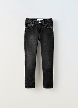 Джинси скіні мʼякі zara