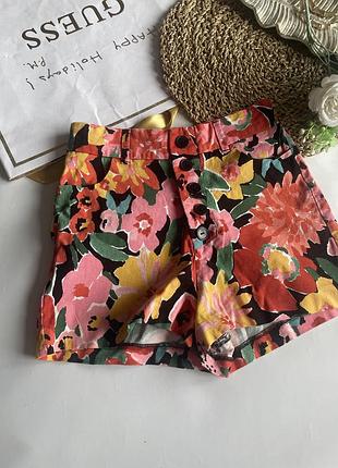 Літні шорти zara s тянуться легкі не просвідчують