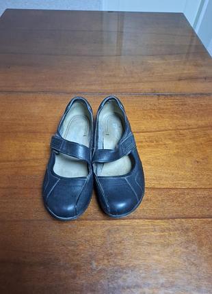 Туфли кожаные женские черные clarks
