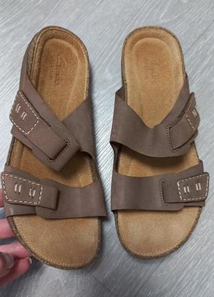 Женские шлепанцы clarks