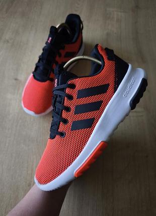 Фірмові дитячі кросівки adidas, оригінал, р.35,5.