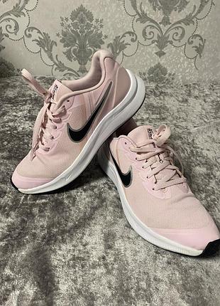 Кросівки nike