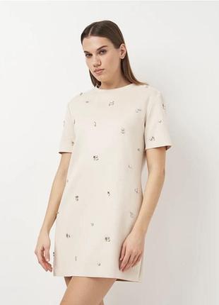 Стильна замшева сукня zara зі стразами.  розмір s