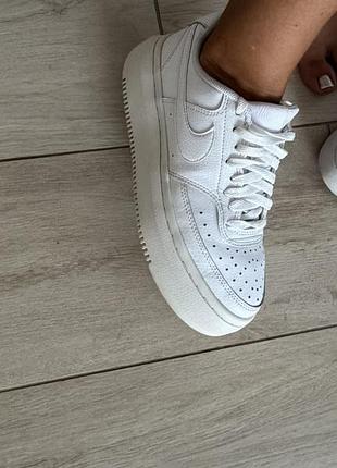 Кросівки жіночі nike court vision alta white dm0113-100