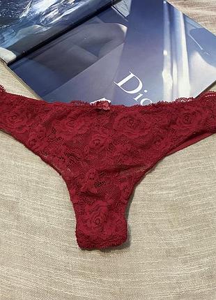 Intimissimi шикарні бордові і трусики з мереживом