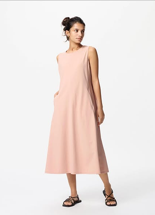 Ultra stretch платье uniqlo с технологией airism размер s