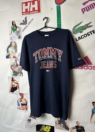 Оригінальна футболка з великим логотипом tommy hilfiger