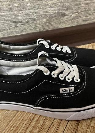 Чорні кеди vans