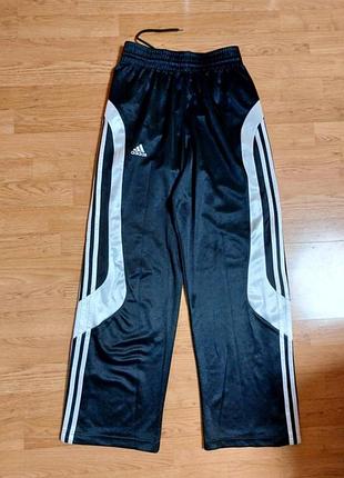 Широкие штаны adidas р s