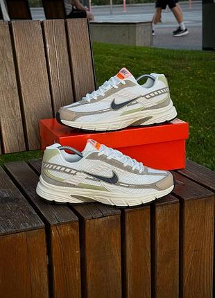 Nike initiator 4