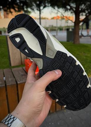 Nike initiator 8