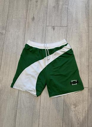Шорти puma