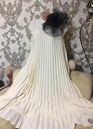 Шикарное платьеплатье батал плиссе