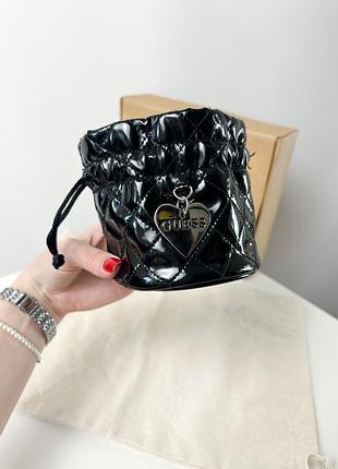 Косметичка для прикрас guess