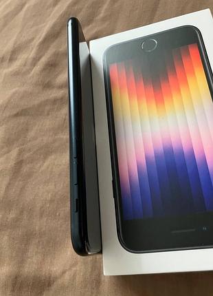Iphone se 3 (2022) 64gb midnight - a15 bionic, акумулятор 83% 5