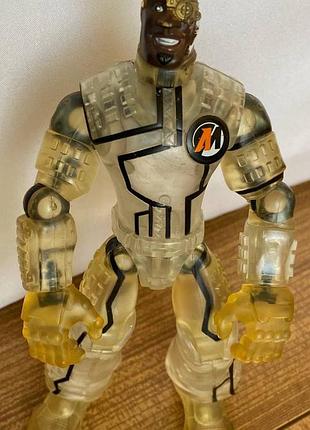Оригинальная винтажная экшн-фигурка king night-ops a.t.o.m. 98 man/ hasbro/usa. 3