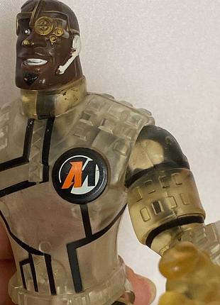Оригинальная винтажная экшн-фигурка king night-ops a.t.o.m. 98 man/ hasbro/usa. 2