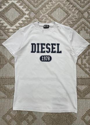Чоловіча футболка diesel