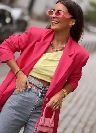 Шикарний яскрави рожевий оверсайз піджак zara