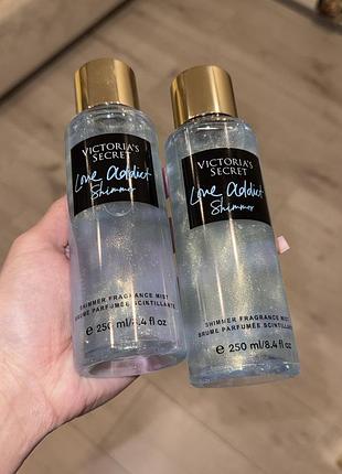 Парфумований спрей з шимером victoria's secret love addict✨ міст парфуми з блискітками