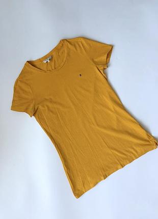 Жіноча футболка tommy hilfiger, розмір m, 100% якісна бавовна