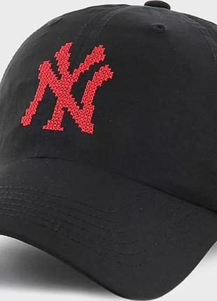Кепка 47 brand yankees eight bit hero чорний one size