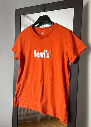 Жіноча яскраво-помаранчева футболка levi’s xs-s – великий логотип, ідеальний стан