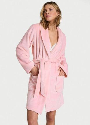 Женский халат victoria's secret (2963319873316) cozy plush m/l розовый