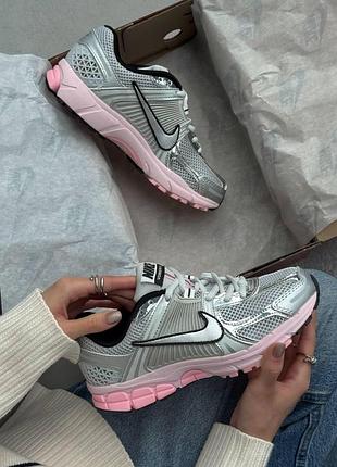 Zoom vomero 5 silver/pink 40