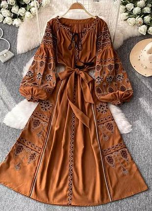 Довга етно сукня-вишиванка oversize коричнева з вишивкою в стилі бохо