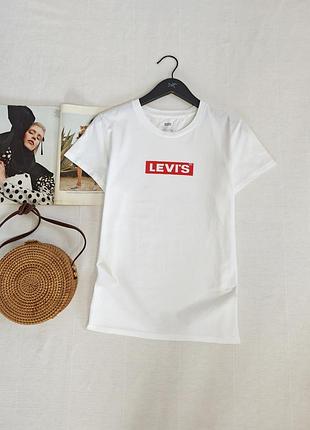 Футболка levis