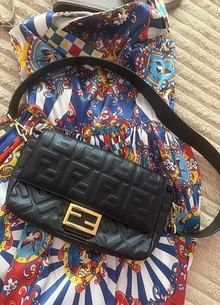 Шкіряна сумка fendi