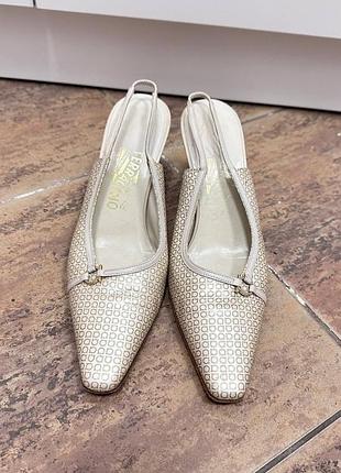 Salvatore ferragamo мюли