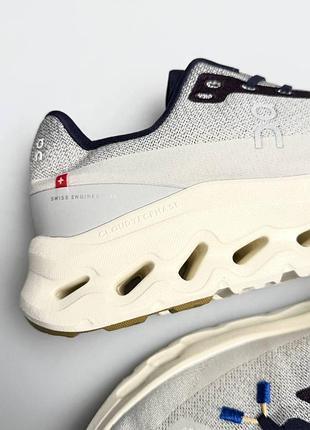 On running cloudtilt light grey beige 2