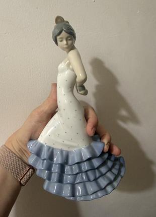 Nao figurine flamenco lady ornament танцівниця