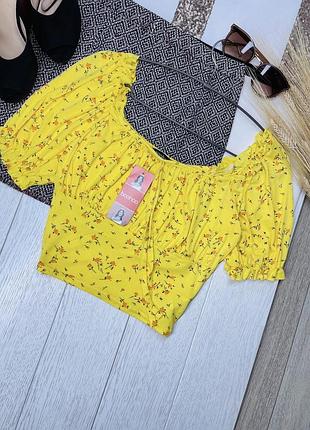 Новий літній топ boohoo m жовтий топ трикотажний короткий топ з квітковим принтом